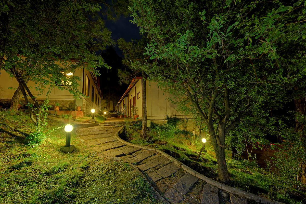 Arcadian Blue Pines Hotel Murree Luaran gambar