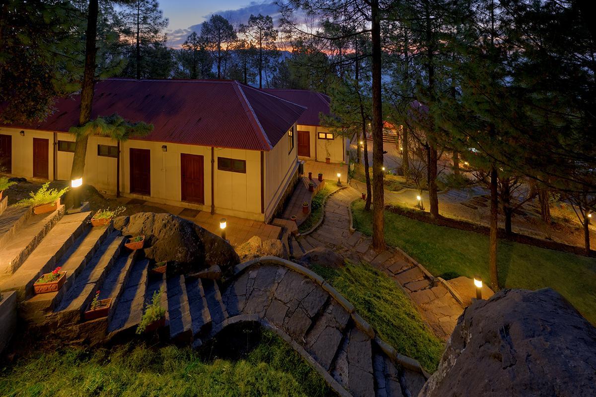 Arcadian Blue Pines Hotel Murree Luaran gambar