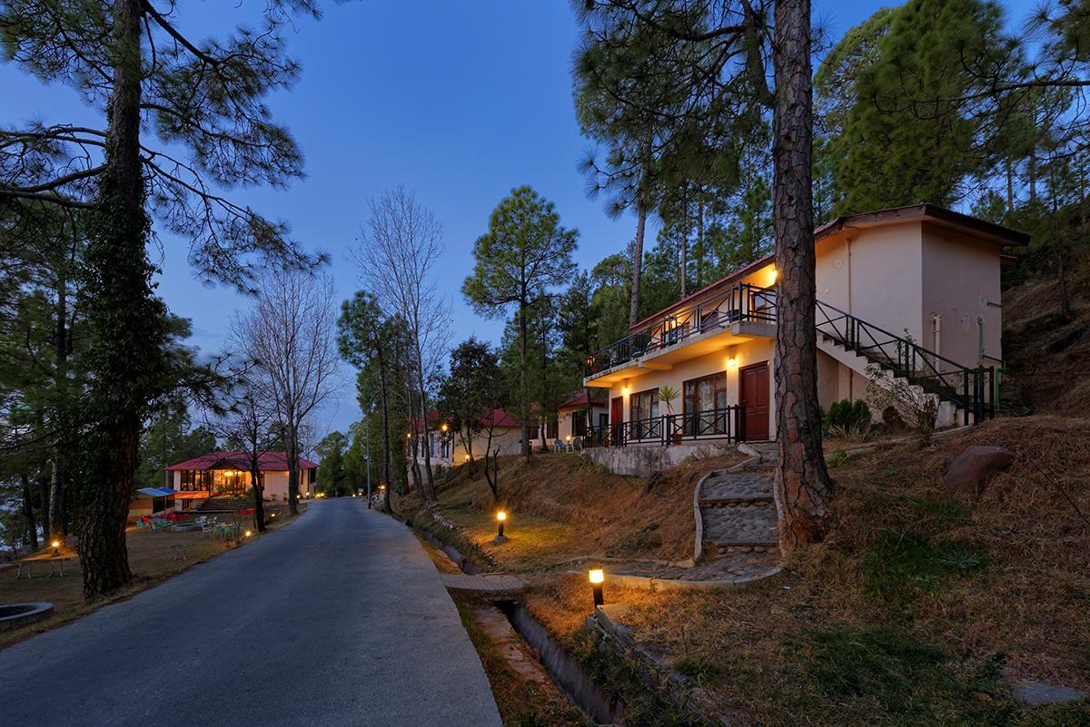 Arcadian Blue Pines Hotel Murree Luaran gambar